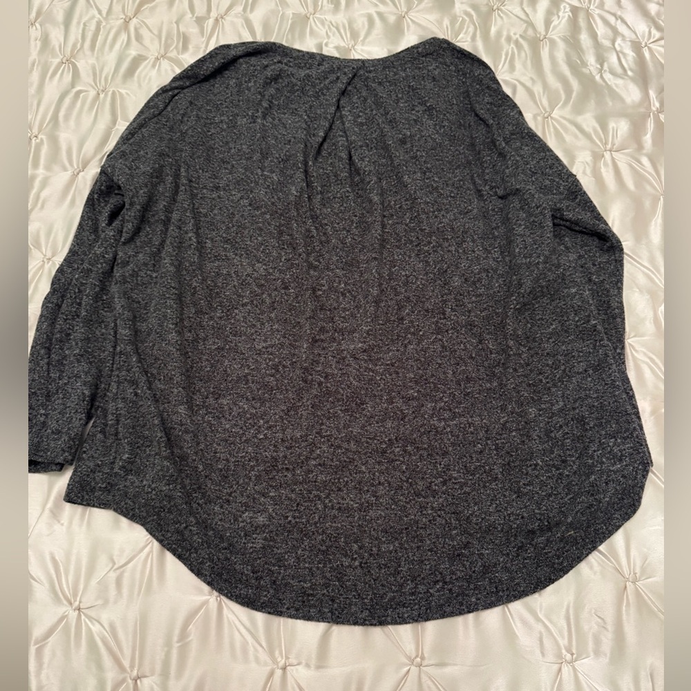 Grey Sweater Size XL - Picture 3 of 3